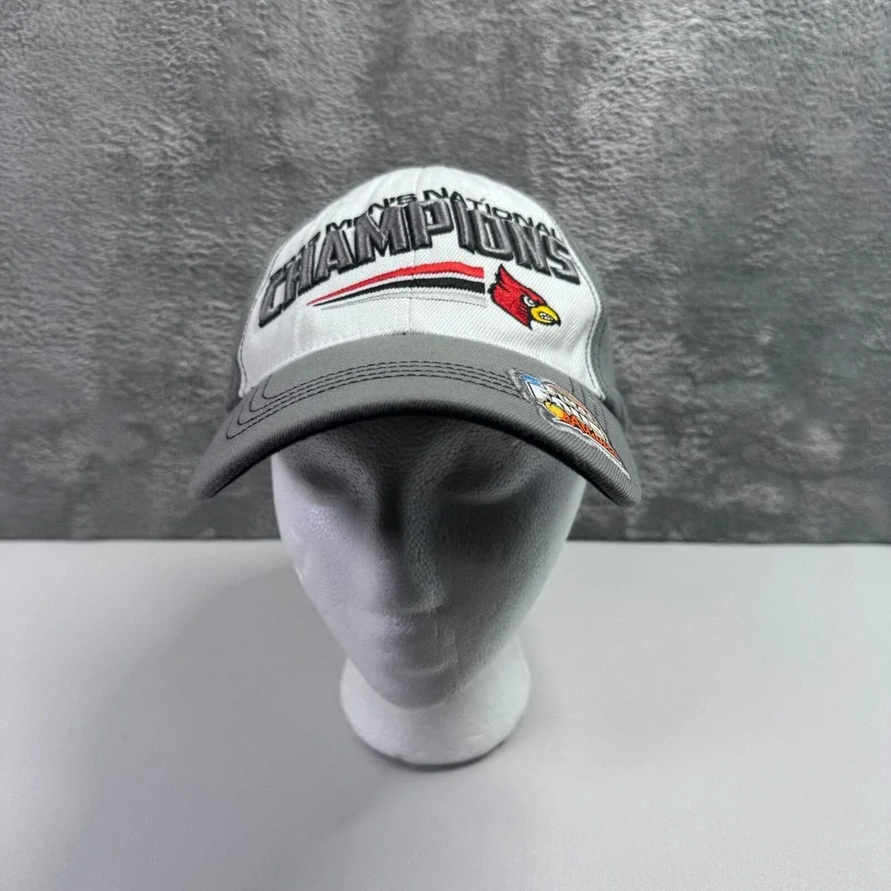 Top of the World Louisville Cardinals 2013 Champions Hat Cap Adjustable Gray
